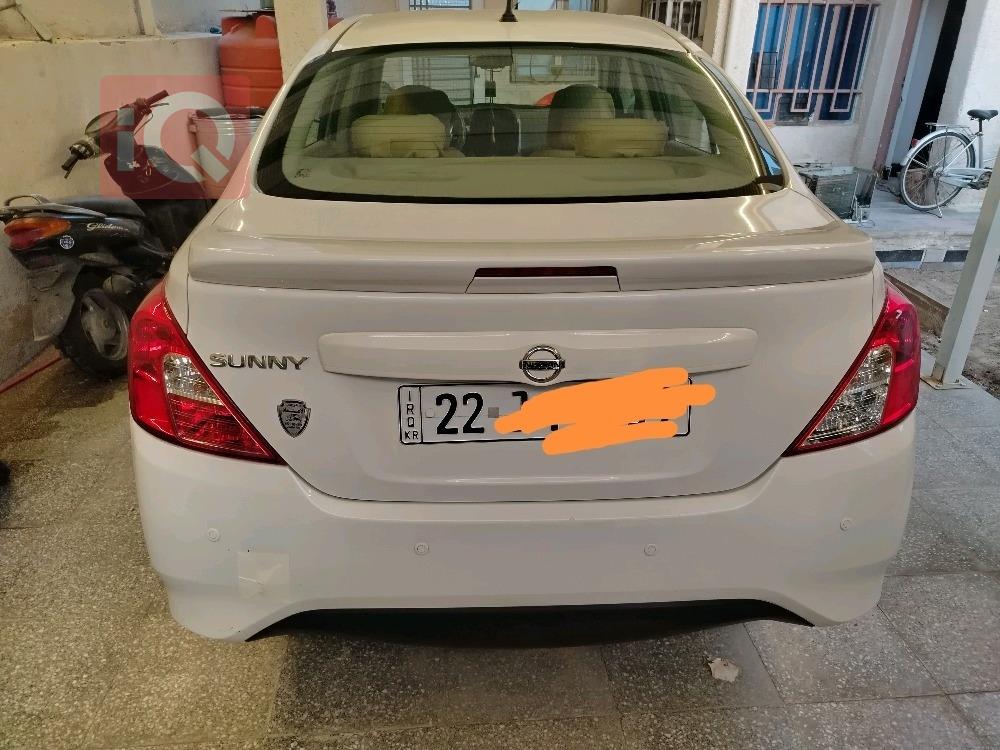 نیسان سەنی